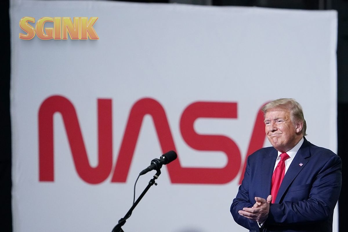 Trump Desak Elon Musk untuk Kembalikan 2 Astronot NASA yang Terjebak di Luar Angkasa